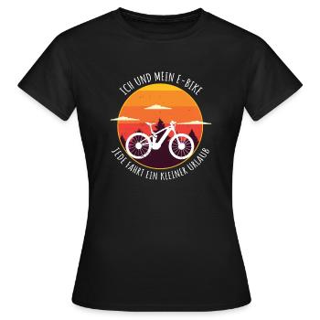 Fahrrad E-Bike Elektrofahrrad Lustig Spruch Motiv - Frauen T-Shirt - Schwarz - Vorne - AI Model Female 172 dark (172cm)