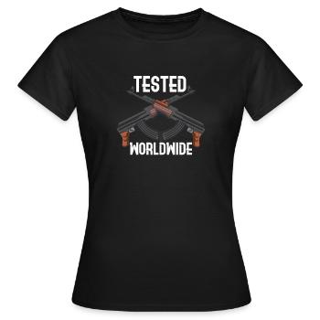 AK-47 RIFLE : Tested Worldwide - T-shirt Femme - noir - Devant - AI Model Female 172 dark (172cm)