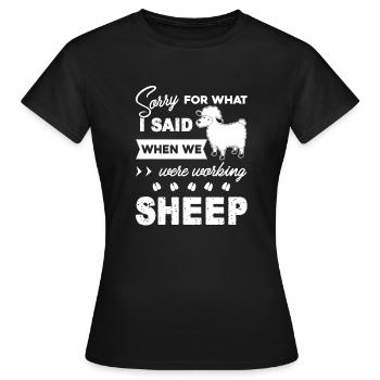 Sheep Funny Sheep - Women's T-Shirt - black - Front - AI Model Female 172 dark (172cm)