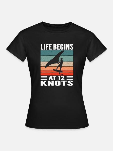 Wing Foiling Surf Surfing Surfer - Frauen T-Shirt - Schwarz