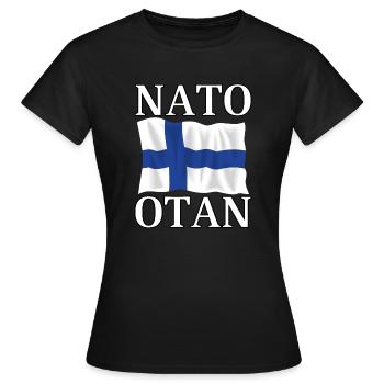 L’OTAN et le drapeau de la Finlande - T-shirt Femme - noir - Devant - AI Model Female 172 dark (172cm)