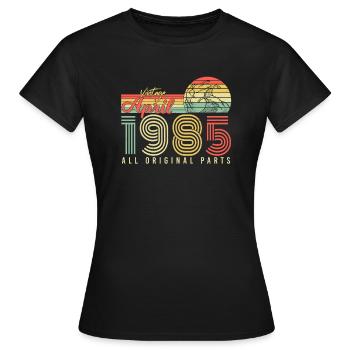 Geboren April 1985 - Frauen T-Shirt - Schwarz - Vorne - AI Model Female 172 dark (172cm)