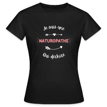 Je suis une naturopathe qui déchire - T-shirt Femme - noir - Devant - AI Model Female 172 dark (172cm)