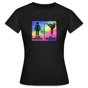 Kampfsportliebhaber Stolzes Elternteil - Frauen T-Shirt - Schwarz - Vorne - AI Model Female 172 dark (172cm)