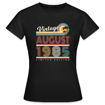 1985 Im August Geschenkidee - Frauen T-Shirt - Schwarz - Vorne - AI Model Female 172 dark (172cm)