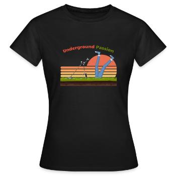 Underground-Leidenschaft für Detektive - Frauen T-Shirt - Schwarz - Vorne - AI Model Female 172 dark (172cm)