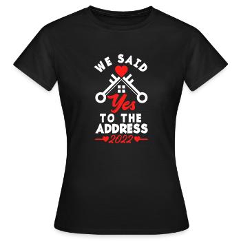 Homeowner Home Purchase Gift - Women's T-Shirt - black - Front - AI Model Female 172 dark (172cm)