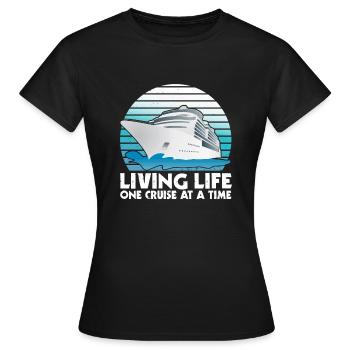 Live Live One Cruise Zu Einem Zeitschiff - Frauen T-Shirt - Schwarz - Vorne - AI Model Female 172 dark (172cm)