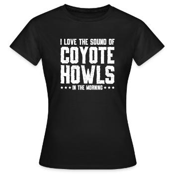 Coyote Jäger - Frauen T-Shirt - Schwarz - Vorne - AI Model Female 172 dark (172cm)
