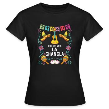 I Survived La Chancla Mexican Slippers Sandals - Frauen T-Shirt - Schwarz - Vorne - AI Model Female 172 dark (172cm)