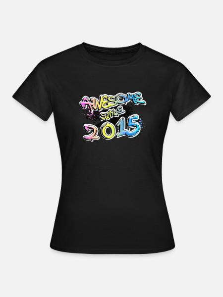 Awesome since 2015 - Frauen T-Shirt - Schwarz