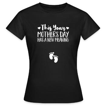 Pregnant mother This year, Mother's Day - Women's T-Shirt - black - Front - AI Model Female 172 dark (172cm)
