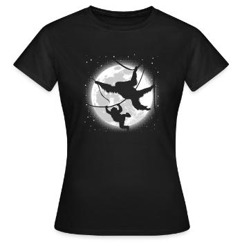 Orangutan family under the moon - Women's T-Shirt - black - Front - AI Model Female 172 dark (172cm)