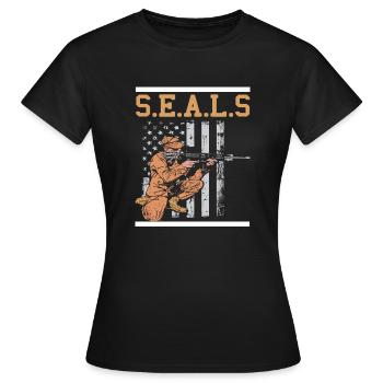 S.E.A.L.S Retro Patriotic U.S. NAVY Seals T-Shirt - T-shirt Femme - noir - Devant - AI Model Female 172 dark (172cm)