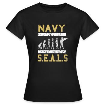 NAVY Seals Vintage Evolution Of A Navy Soldier - Frauen T-Shirt - Schwarz - Vorne - AI Model Female 172 dark (172cm)