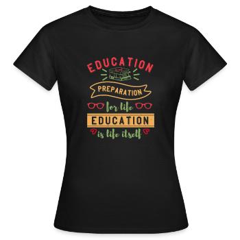 BILDUNGS-VORBEREITUNG - Frauen T-Shirt - Schwarz - Vorne - AI Model Female 172 dark (172cm)
