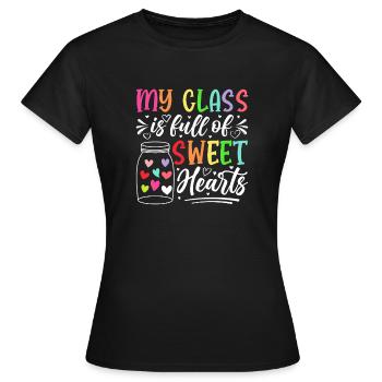 Meine Klasse ist voller süßer Herzen - Frauen T-Shirt - Schwarz - Vorne - AI Model Female 172 dark (172cm)