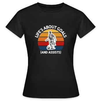 La vie est faite de buts et de passes décisives Football de futbol - T-shirt Femme - noir - Devant - AI Model Female 172 dark (172cm)