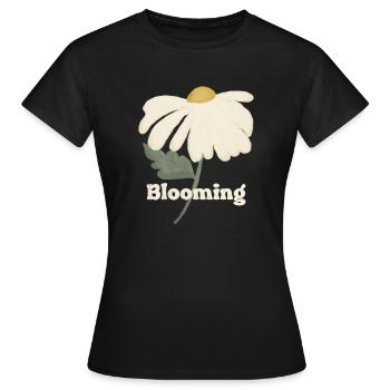 Blooming - White Daisy Flower - Women's T-Shirt - black - Front - AI Model Female 172 dark (172cm)