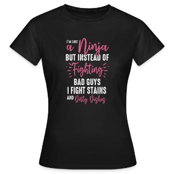 Comme une femme au foyer ninja - T-shirt Femme - noir - Devant - AI Model Female 172 dark (172cm)
