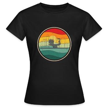 Vintage-Stadt Kiew - Frauen T-Shirt - Schwarz - Vorne - AI Model Female 172 dark (172cm)