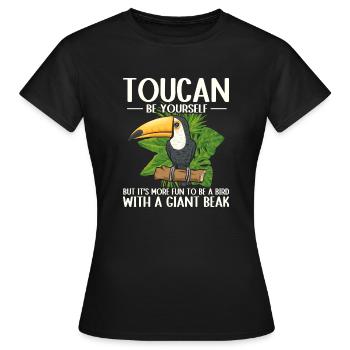 Tukan Vogel Regenwald - Frauen T-Shirt - Schwarz - Vorne - AI Model Female 172 dark (172cm)