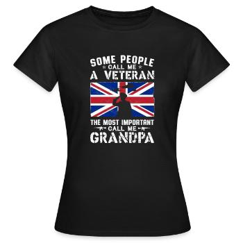 Britischer Großvater Veteran Britische Flagge - Frauen T-Shirt - Schwarz - Vorne - AI Model Female 172 dark (172cm)