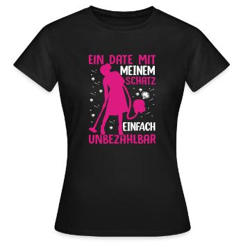 Geschenkidee für Hausfrauen - Frauen T-Shirt - Schwarz - Vorne - AI Model Female 172 dark (172cm)