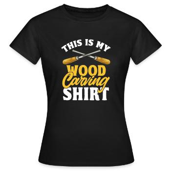 Charpentier sculpteur sur bois - T-shirt Femme - noir - Devant - AI Model Female 172 dark (172cm)