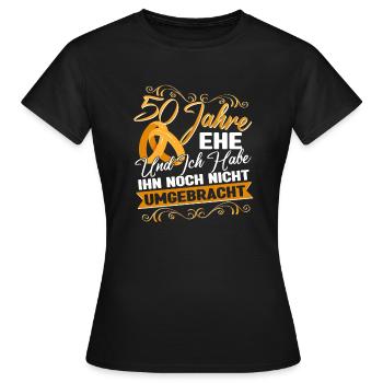 Goldene Hochzeit 50 Jahre verheiratet - Frauen T-Shirt - Schwarz - Vorne - AI Model Female 172 dark (172cm)