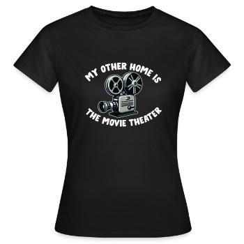 Critique de cinéma Cinéphile Cinéphile Amant Drôle Critique - T-shirt Femme - noir - Devant - AI Model Female 172 dark (172cm)
