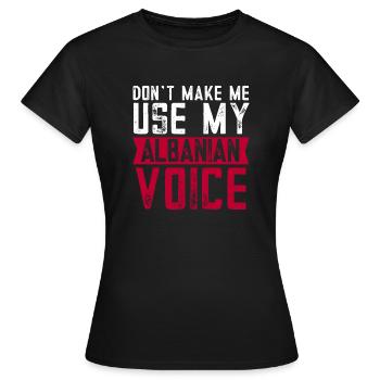 Drapeau albanais Aigle albanais Shqiponja - T-shirt Femme - noir - Devant - AI Model Female 172 dark (172cm)
