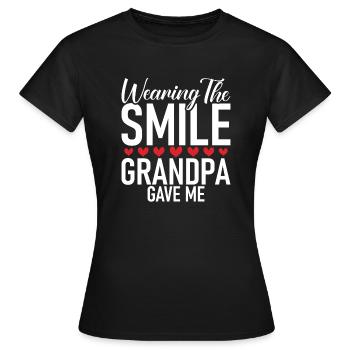Granddaughter Gifts - Women's T-Shirt - black - Front - AI Model Female 172 dark (172cm)