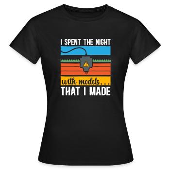 3D Printer 3D Printing - Women's T-Shirt - black - Front - AI Model Female 172 dark (172cm)