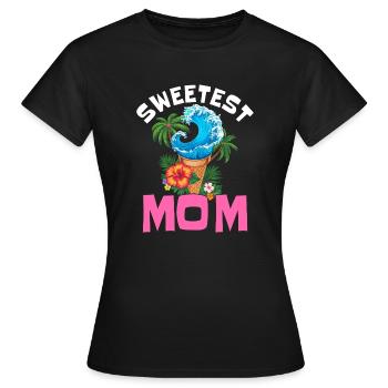 Sweetest Mom – Summer & Waves - Women's T-Shirt - black - Front - AI Model Female 172 dark (172cm)