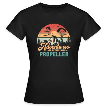 Abenteuer sind besser mit einem Propeller - Frauen T-Shirt - Schwarz - Vorne - AI Model Female 172 dark (172cm)