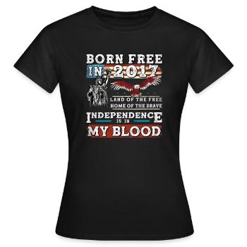 Né libre en 2017 - Little Patriot fête ses 8 ans - T-shirt Femme - noir - Devant - AI Model Female 172 dark (172cm)