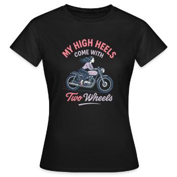 Mes talons hauts sont livrés avec deux roues vintage - T-shirt Femme - noir - Devant - AI Model Female 172 dark (172cm)