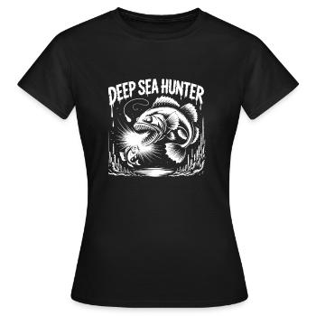 CHASSEUR EN HAUTE MER - T-shirt Femme - noir - Devant - AI Model Female 172 dark (172cm)