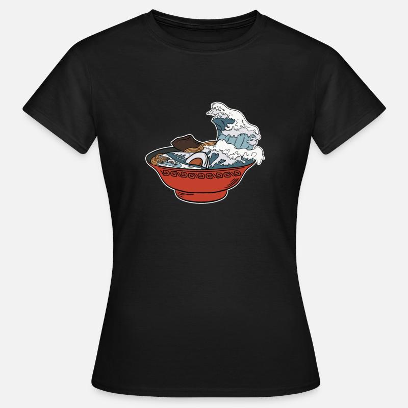 Ramen noodle tsunami Japan pasta dish gift - Women's T-Shirt - black