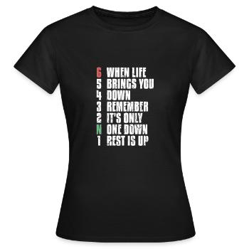 1N23456 Moto quand la vie vous déprime - T-shirt Femme - noir - Devant - AI Model Female 172 dark (172cm)