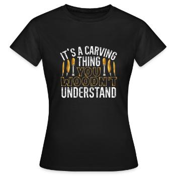 Charpentier sculpteur sur bois - T-shirt Femme - noir - Devant - AI Model Female 172 dark (172cm)