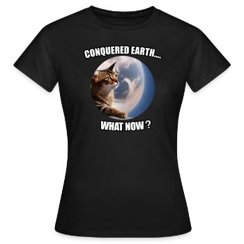 Le chat conquiert le monde - T-shirt Femme - noir - Devant - AI Model Female 172 dark (172cm)