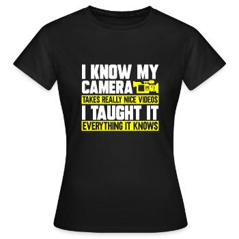 Video Editor Filmemacher Videofilmer - Frauen T-Shirt - Schwarz - Vorne - AI Model Female 172 dark (172cm)
