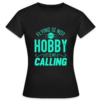 Flugzeug Flieger Fliegen - Frauen T-Shirt - Schwarz - Vorne - AI Model Female 172 dark (172cm)