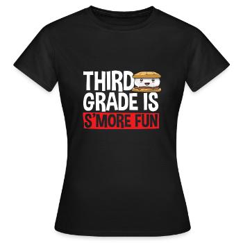 S'more Campfire Marshmallow Camping - T-shirt Femme - noir - Devant - AI Model Female 172 dark (172cm)