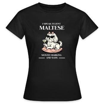 Attitude maltaise – Aboyement, impertinence et style - T-shirt Femme - noir - Devant - AI Model Female 172 dark (172cm)