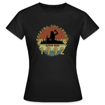 33rd Birthday Rocking the crowd SNG 05/1992 - Women's T-Shirt - black - Front - AI Model Female 172 dark (172cm)