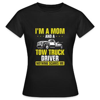 Ich Bin Mutter Und Abschleppwagenfahrer - Frauen T-Shirt - Schwarz - Vorne - AI Model Female 172 dark (172cm)