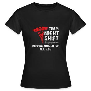 Infirmière de nuit dans l’équipe - T-shirt Femme - noir - Devant - AI Model Female 172 dark (172cm)